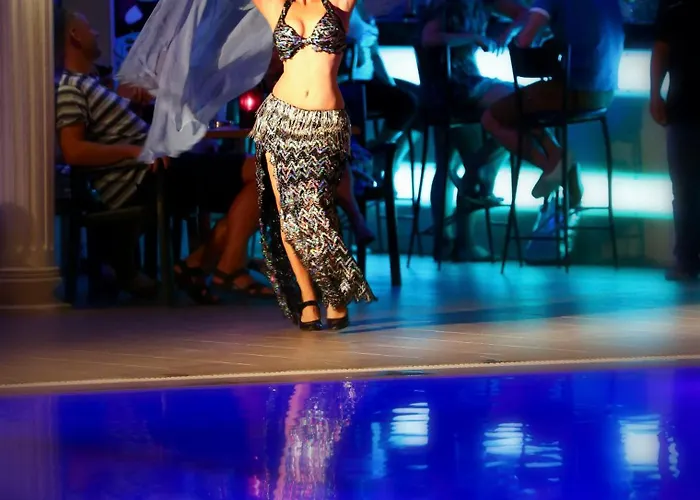 Big Blue Sky אלאניה