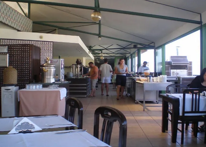 מלון Big Blue Sky 4*