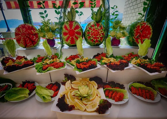 Big Blue Sky מלון אלאניה